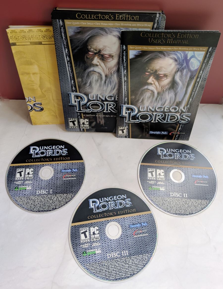 All pieces of the Collector's Edition laid out All pieces of the Collector's Edition laid out